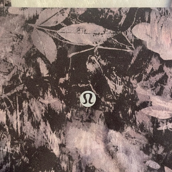 Lululemon Align Floral Illusion Ice Grey Leggings - Picture 9 of 10